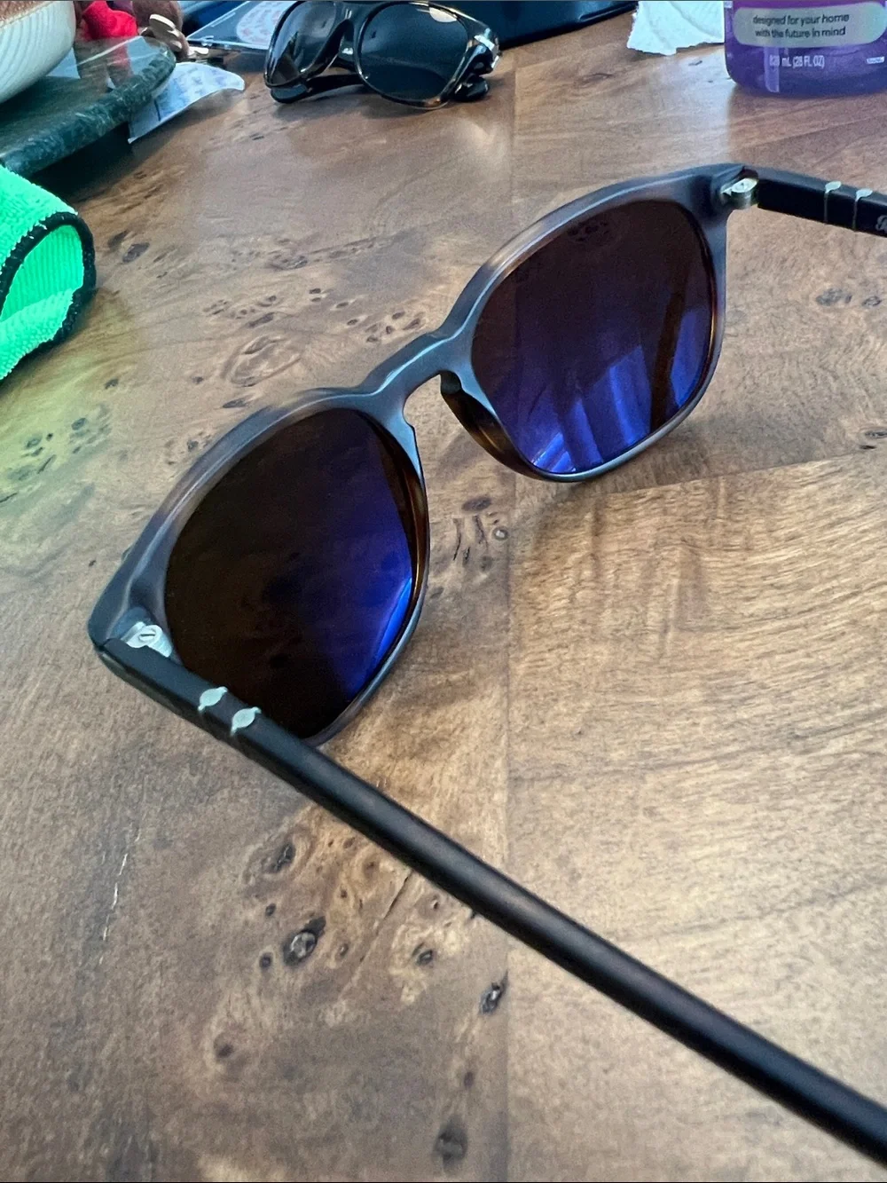 Unisex Persol Polarized Sunglasses tortoise shell